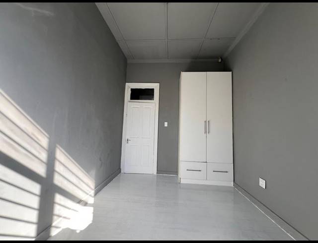 5 BEDROOM HOUSE FOR SALE IN MORNINGSIDE